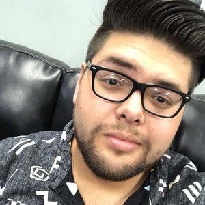 Meet your Posher, Noel